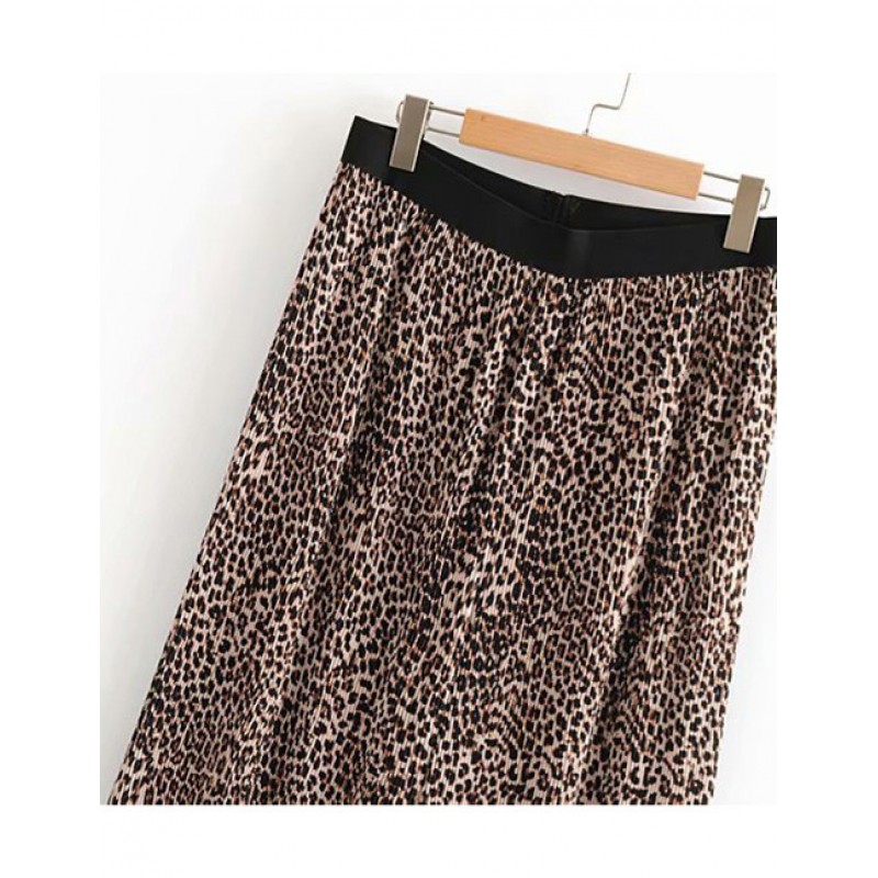 Fashion Leopard Leopard Pattern Decorated PantsNo.:E871495(0) Write a review Fashion Leopard Leopard Pattern Decorated PantsNo.:E871495(0) Write a review