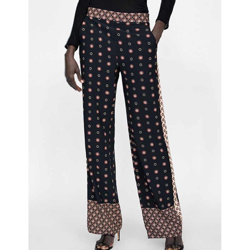 Fashion Navy Flower Pattern Decorated Long PantsNo.:E876635(0) Write a review Fashion Navy Flower Pattern Decorated Long PantsNo.:E876635(0) Write a review