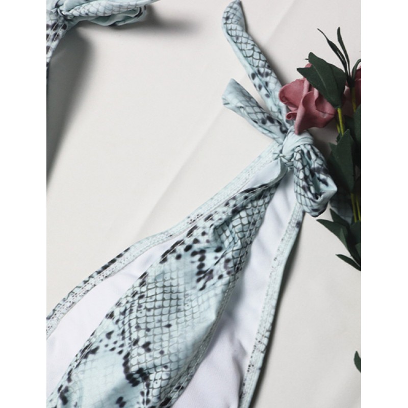 Sexy White Flower Pattern Decorated One-piece Swimwear Sexy White Flower Pattern Decorated One-piece Swimwear